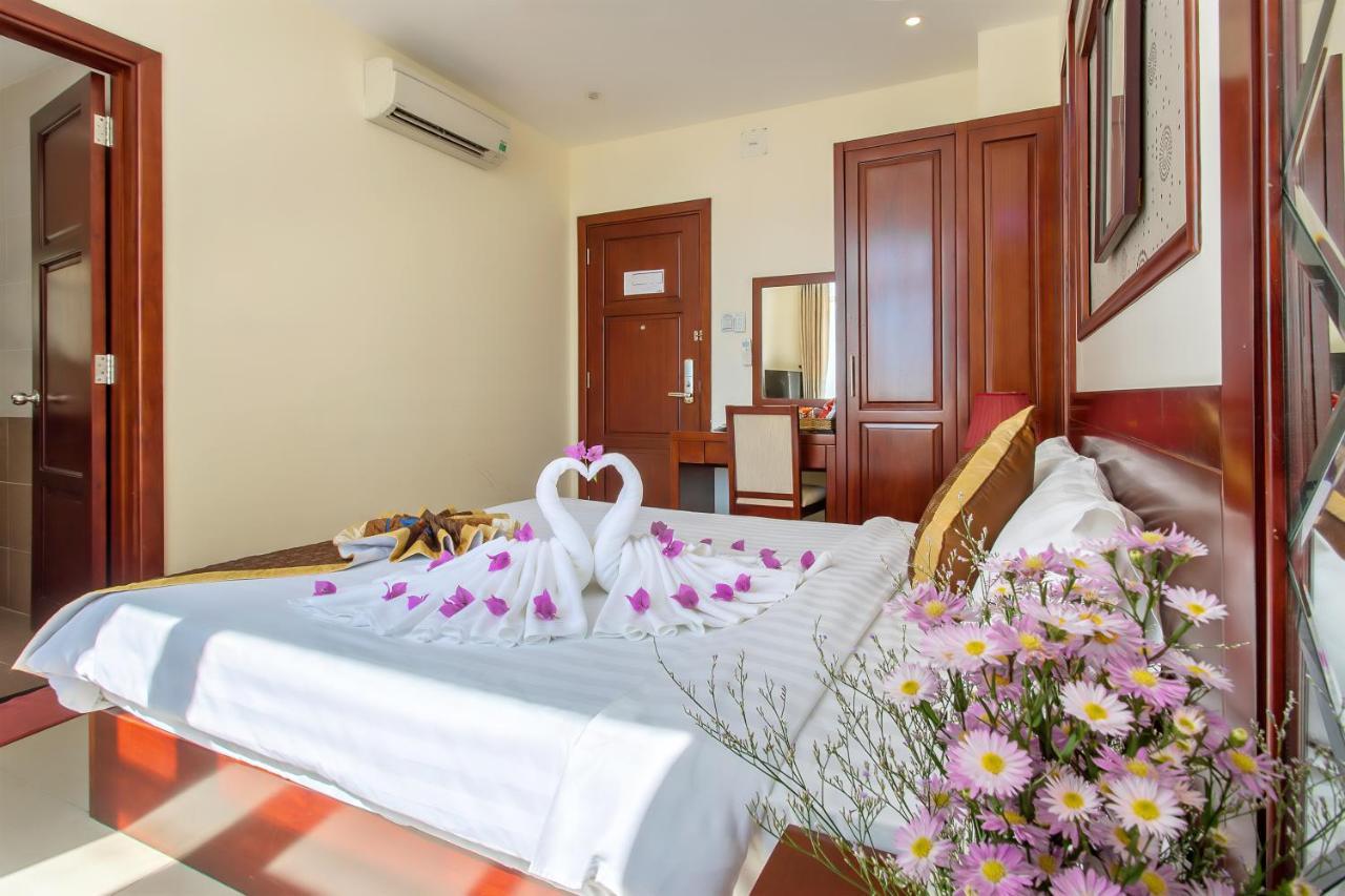 Gia Linh Hotel Da Nang Exterior photo