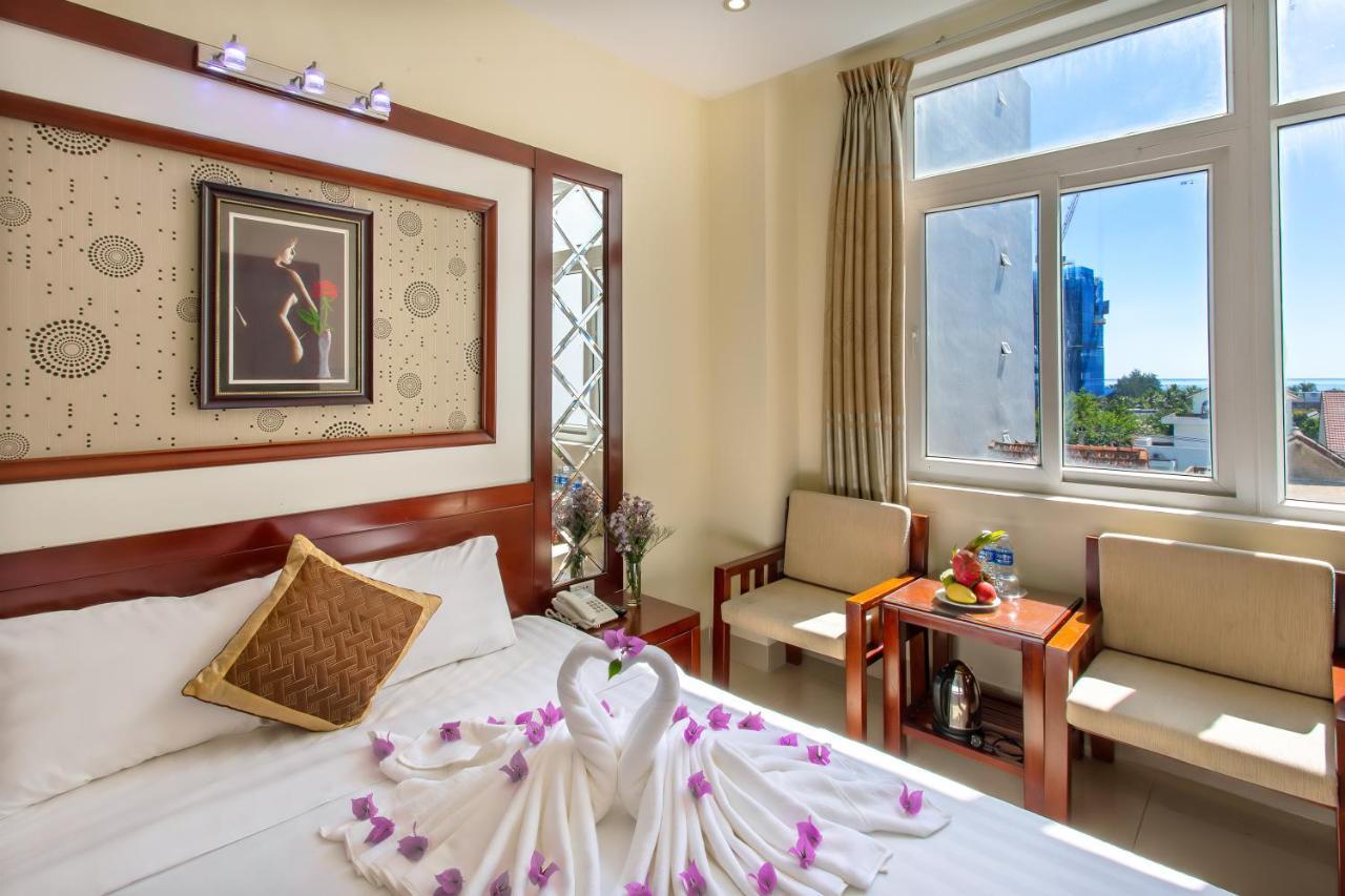 Gia Linh Hotel Da Nang Exterior photo