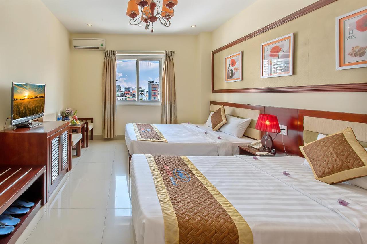 Gia Linh Hotel Da Nang Exterior photo